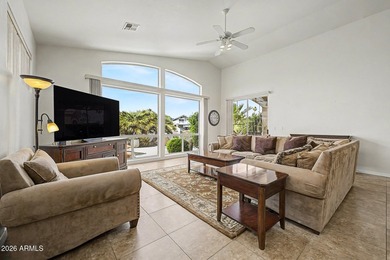 WATERFRONT property with endless views! Located in the heart of - photo 7