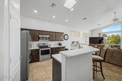 WATERFRONT property with endless views! Located in the heart of - photo 10