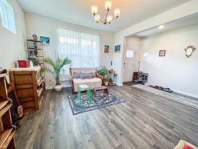 ***Twilight Open house 7/16 5-7pm Swing by after work!*** - photo 8