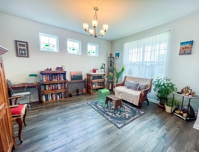 ***Twilight Open house 7/16 5-7pm Swing by after work!*** - photo 10