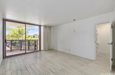 PRICE REDUCED!!! VERY MOTIVATED SELLER, SAYS BRING IN AN - photo 5