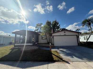 Cape Coral Lakes Area Home For Sale in North Fort Myers Florida