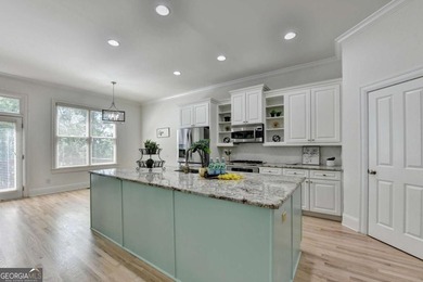 Experience elevated living in this beautifully updated luxury - photo 13