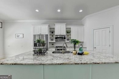 Experience elevated living in this beautifully updated luxury - photo 14