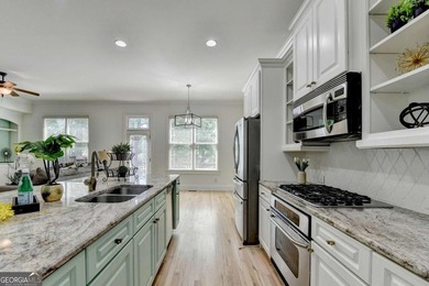 Experience elevated living in this beautifully updated luxury - photo 18