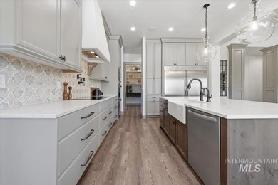 Welcome to Spurwing, an exclusive lifestyle community designed - photo 18