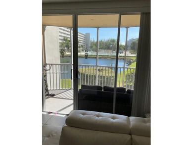Lake Condo For Sale in Miami, Florida