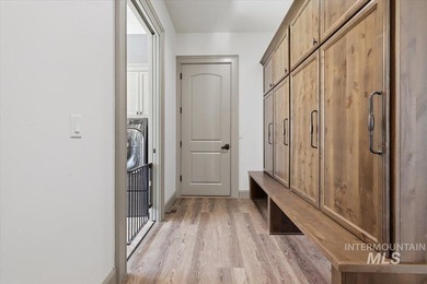 Welcome to Spurwing, an exclusive lifestyle community designed - photo 32