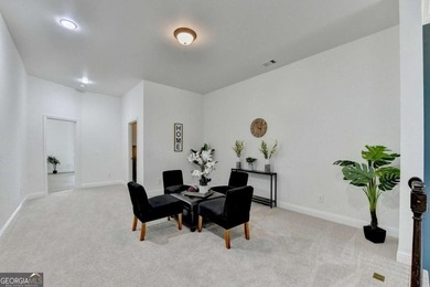 Experience elevated living in this beautifully updated luxury - photo 33