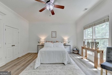 Experience elevated living in this beautifully updated luxury - photo 37