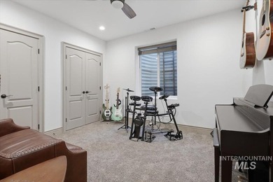 Welcome to Spurwing, an exclusive lifestyle community designed - photo 44