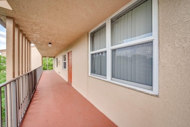 2/2 remodeled 55+ plus community. White Kitchen, New Tile, Wood - photo 4