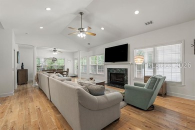 Be in awe at Avalon! This beautifully maintained one-level - photo 4