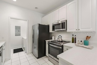 Be in awe at Avalon! This beautifully maintained one-level - photo 10