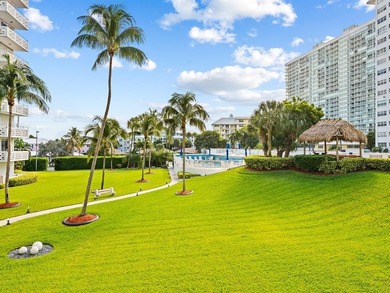 Highly Motivated Seller - Beautifully remodeled this 1-bedroom