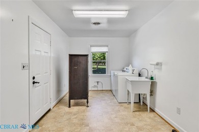 Charming waterfront property located at 178 Greenfield Rd. in - photo 17