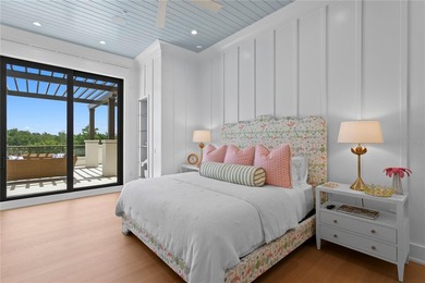 Truly one of a kind, this is the type of condominium you have - photo 17