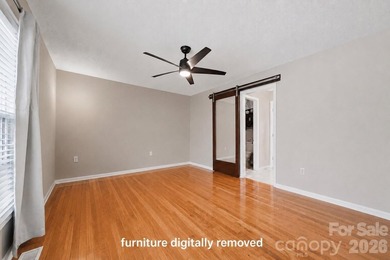 927 Victoria Avenue is a truly rare offering: an UPDATED, RANCH - photo 19