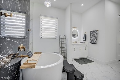 Welcome to this spectacular, centrally located residence - photo 19