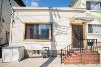 East River Home For Sale in College Point New York