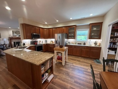 Welcome to this stunning 3-bedroom, 2.5-bath residence in - photo 22
