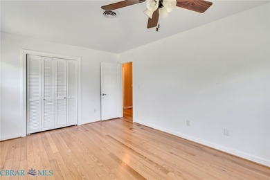 Charming waterfront property located at 178 Greenfield Rd. in - photo 23