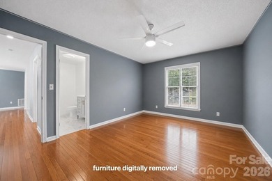 927 Victoria Avenue is a truly rare offering: an UPDATED, RANCH - photo 25