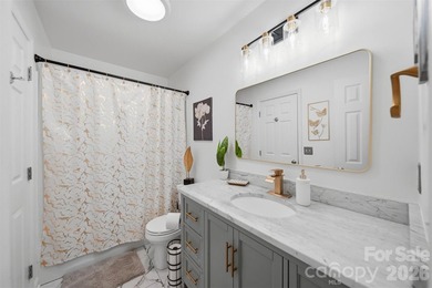 927 Victoria Avenue is a truly rare offering: an UPDATED, RANCH - photo 26