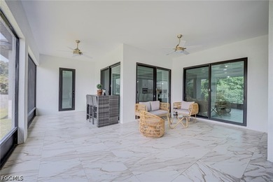 Welcome to this spectacular, centrally located residence - photo 35