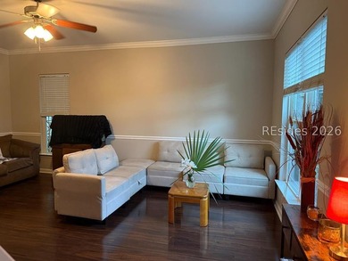 Warm and welcoming 4-bedroom home in a prime Bluffton location - photo 3