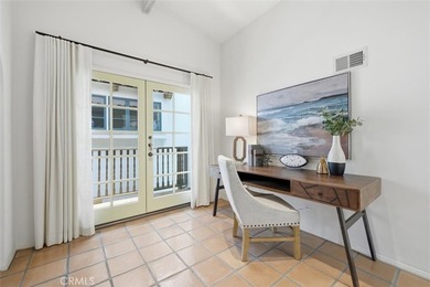 Feel right at home in this timeless Spanish-style condominium - photo 8