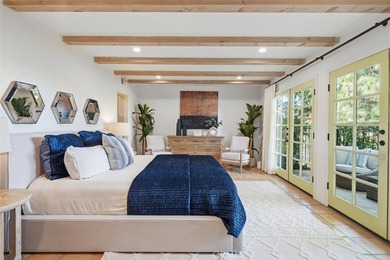 Feel right at home in this timeless Spanish-style condominium - photo 10