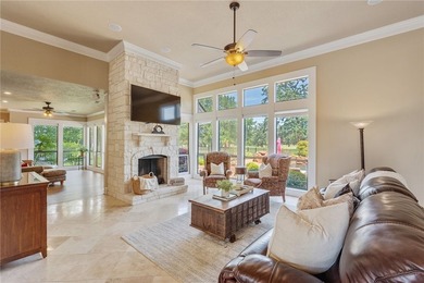 Enter into timeless elegance with this exquisite 3 bedroom, 2.5 - photo 6