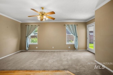 Great Meridian Location just off Franklin and Linder. 4 bedroom - photo 15