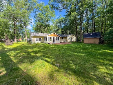 Charming 3-bedroom, 1-bath home just minutes from beautiful - photo 20