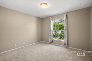 Great Meridian Location just off Franklin and Linder. 4 bedroom - photo 25