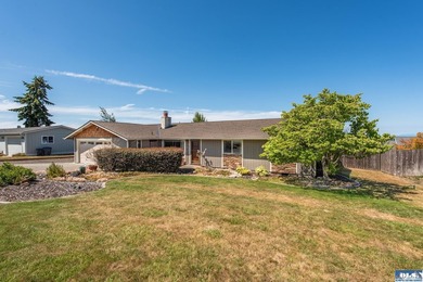 Perched above Sequim, this beautifully updated 3-bedroom, 2-bath - photo 29