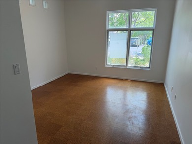 Could this be the most fabulous live / work studio in all of - photo 29