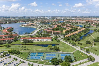 Move-in ready 2-bedroom, 2-bathroom condo with a newer A/C - photo 33