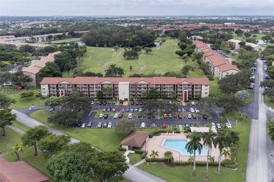Move-in ready 2-bedroom, 2-bathroom condo with a newer A/C - photo 34