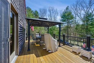 Discover the charm and potential of 320 Shannock Road in - photo 4