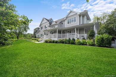 Welcome to 3 True Harbour Way, a custom built Colonial set on 1 - photo 5