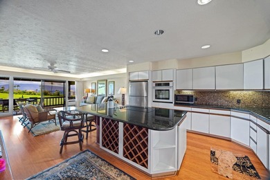 PRICED TO SELL! Attention Golf Lovers & MUST HAVE Panoramic - photo 4