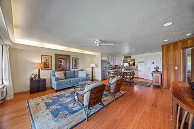 PRICED TO SELL! Attention Golf Lovers & MUST HAVE Panoramic - photo 8