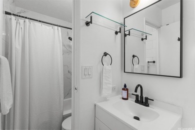 Please note tax records reflect a 1-bedroom, 2-bathroom unit - photo 9