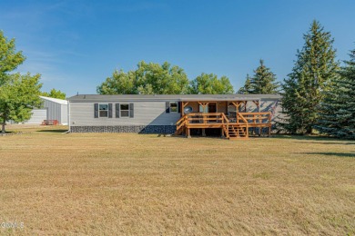 Lake Sakakawea Home For Sale in Garrison North Dakota