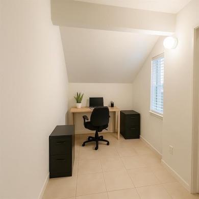 Move-in ready 2 bed, 2 bath North Dallas condo for sale in a