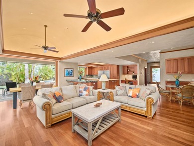A private Wailea Kialoa retreat, where chic island elegance - photo 10