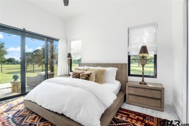 Rural Luxury Meets Chic Sophistication - photo 10
