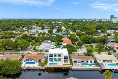 Brand-new waterfront modern estate in the gated Enchanted Lake - photo 18